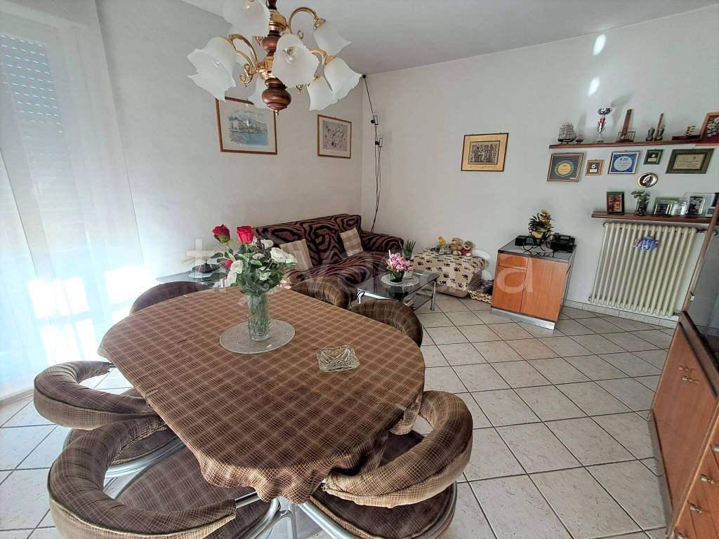 immagine annuncio 2 di 12