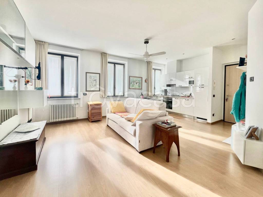 immagine annuncio 1 di 14