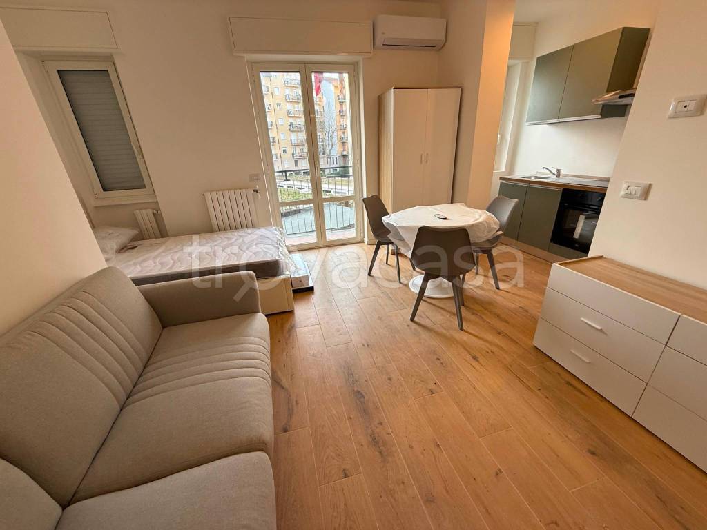 immagine annuncio 11 di 15