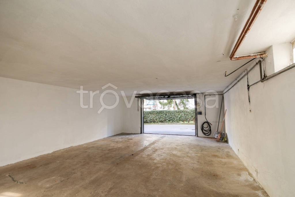 immagine annuncio 5 di 8