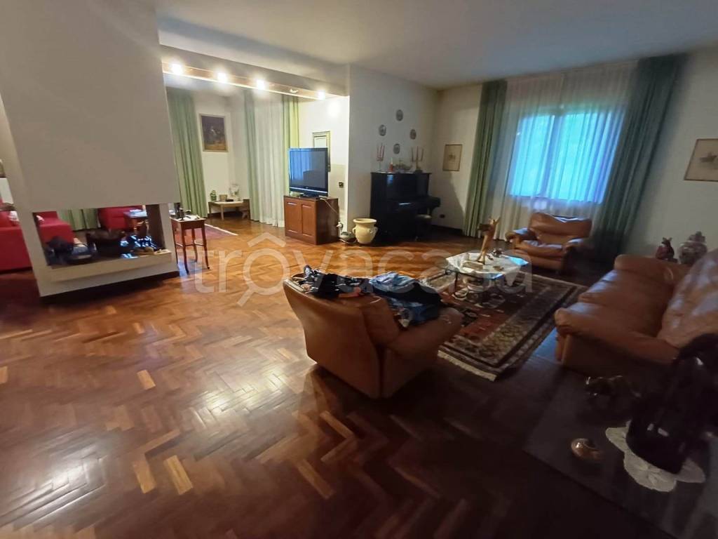 immagine annuncio 1 di 6