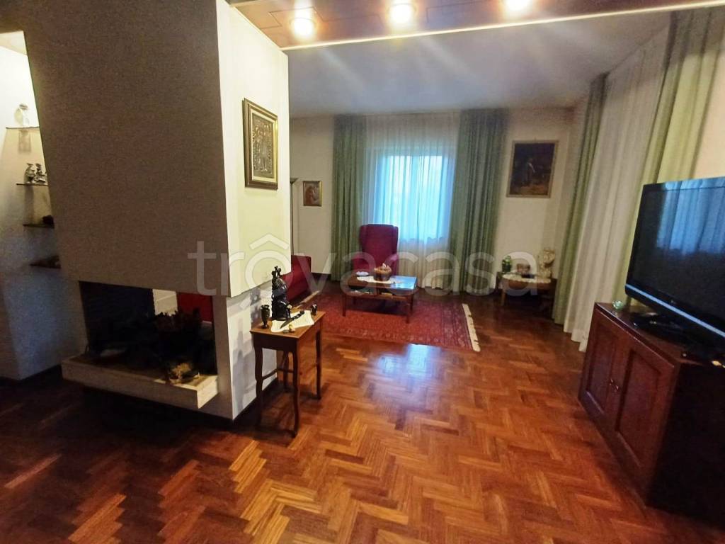 immagine annuncio 4 di 6