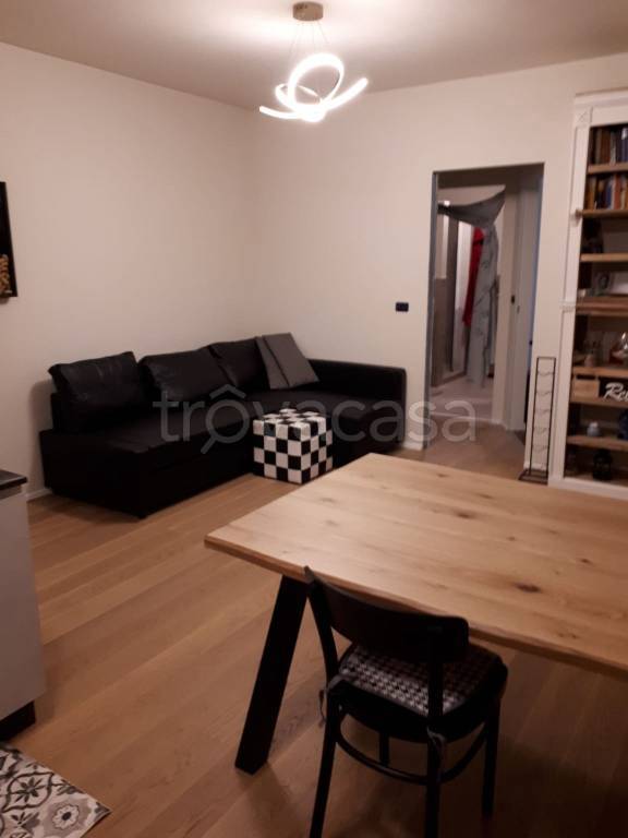 immagine annuncio 1 di 8