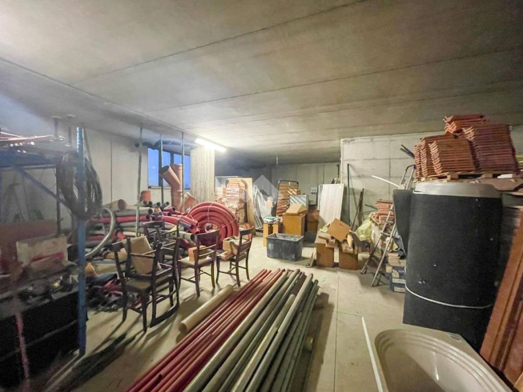 immagine annuncio 2 di 13