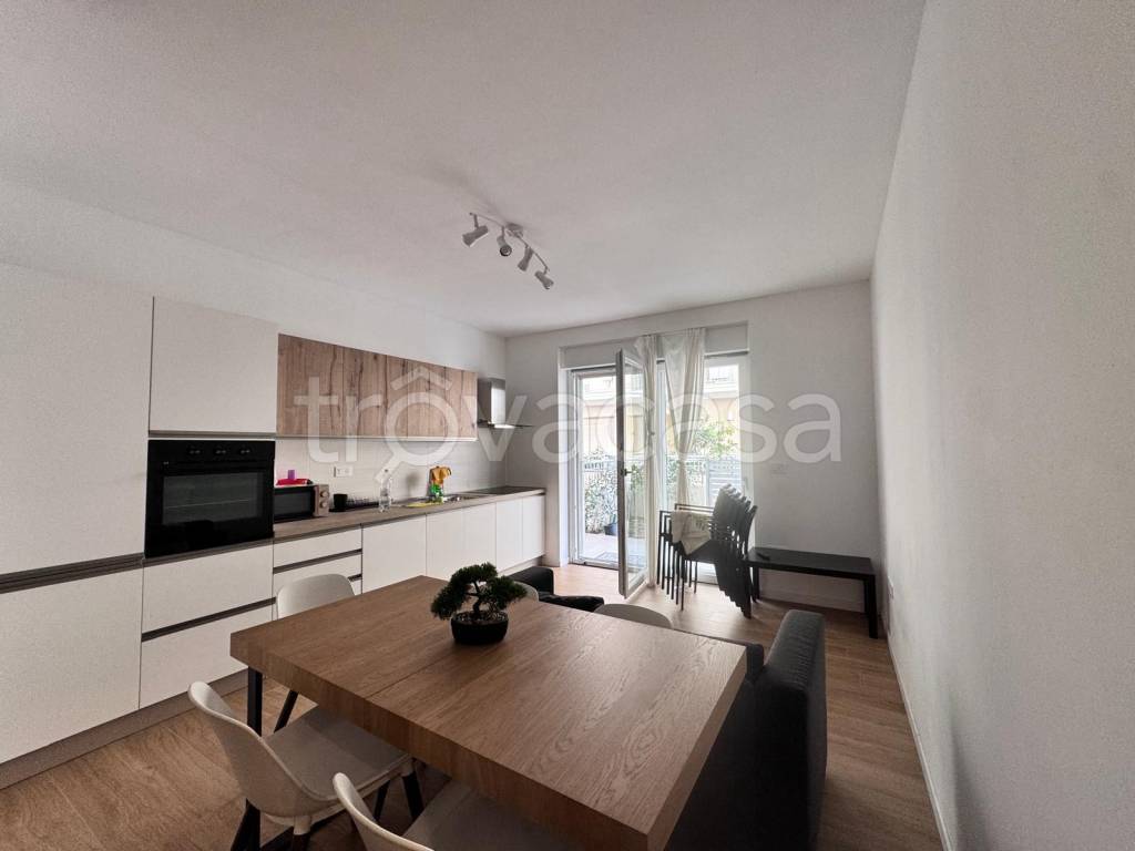 immagine annuncio 1 di 14