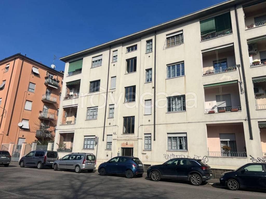 immagine annuncio 1 di 8