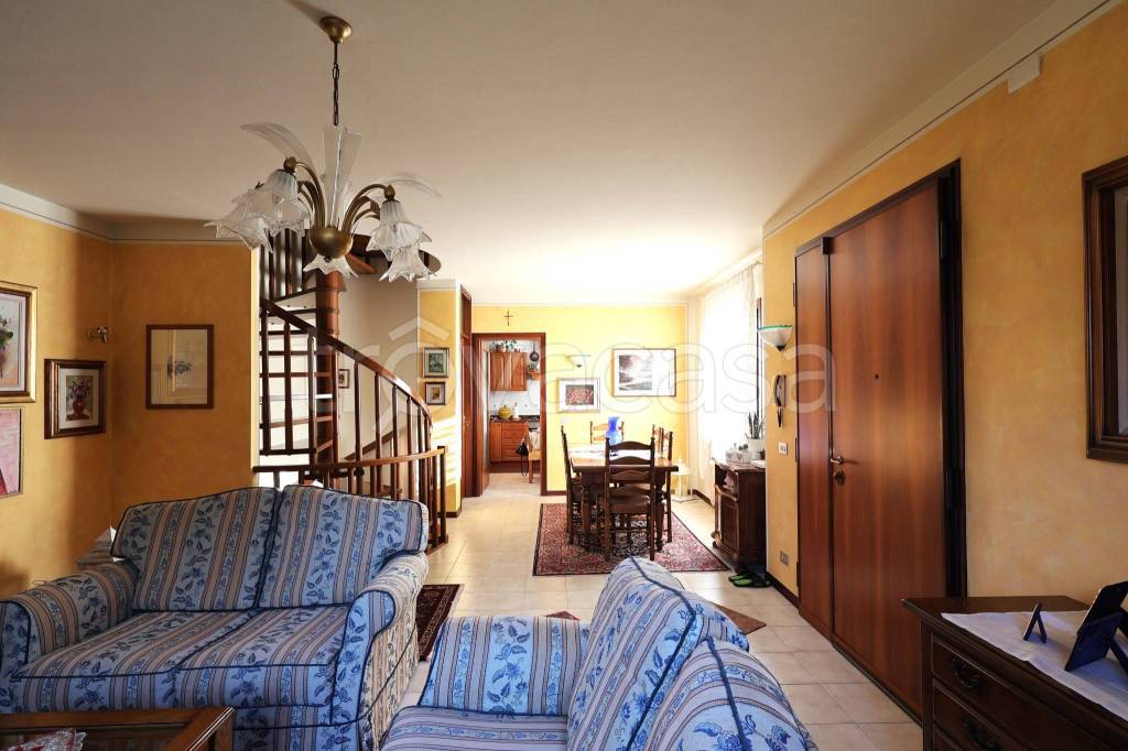 immagine annuncio 1 di 12