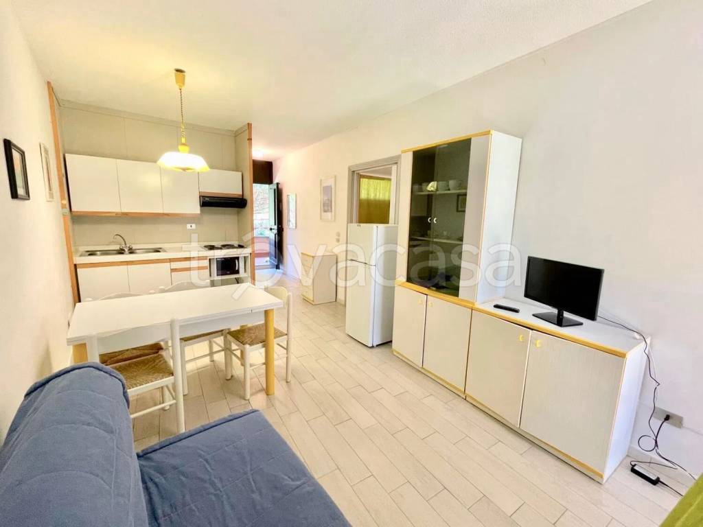 immagine annuncio 1 di 14