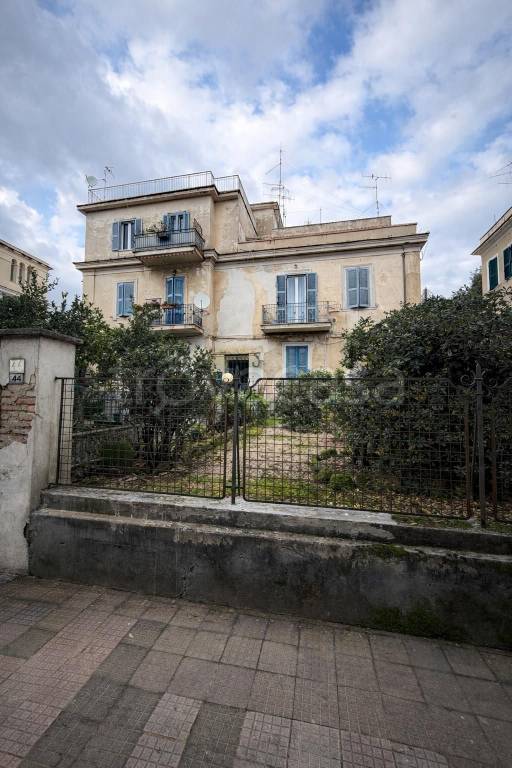 immagine annuncio 1 di 14