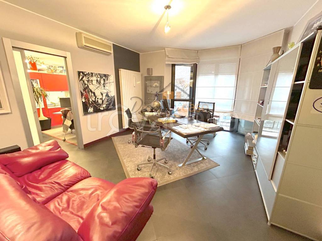 immagine annuncio 2 di 13