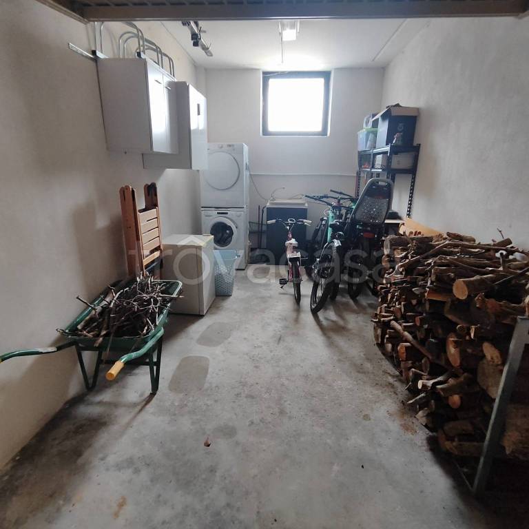 immagine annuncio 11 di 12