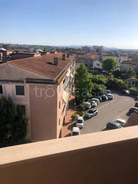 immagine annuncio 1 di 8