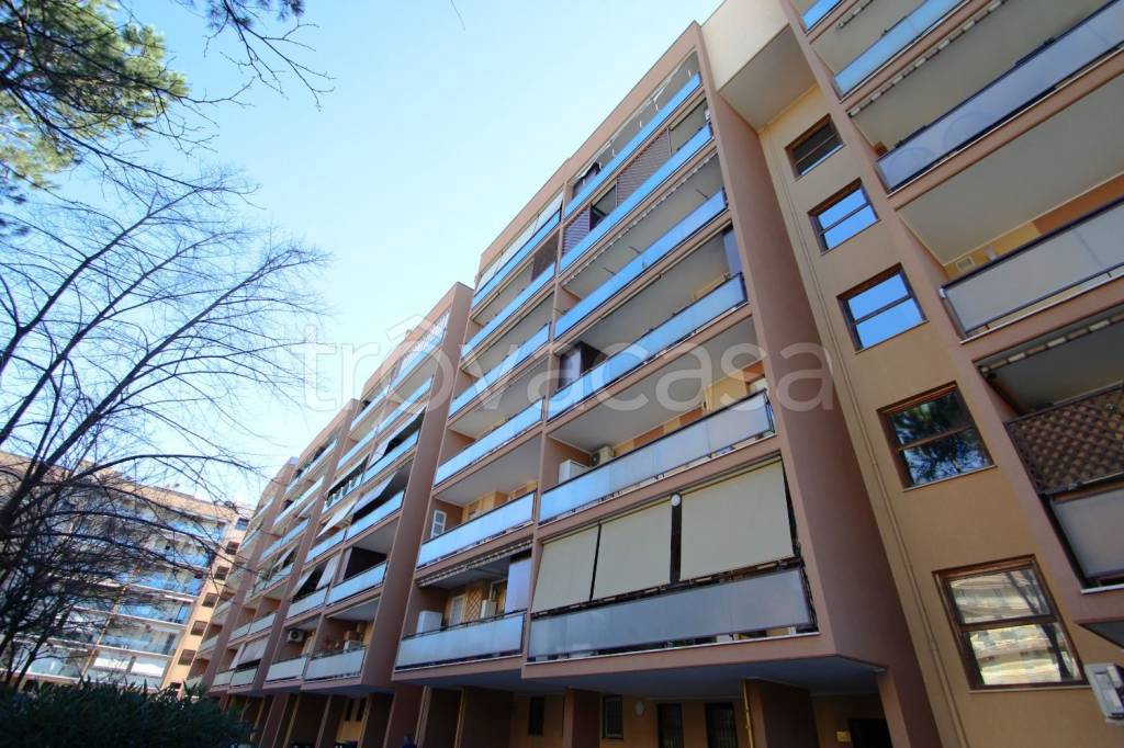 immagine annuncio 11 di 12