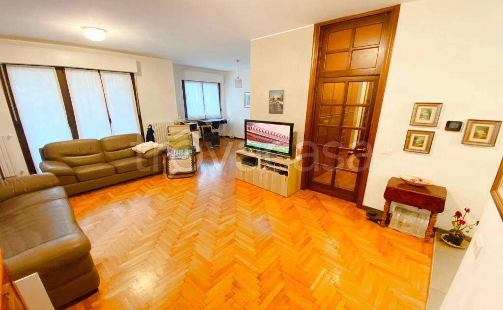 immagine annuncio 2 di 14