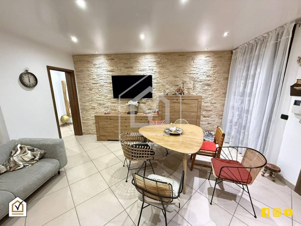 immagine annuncio 1 di 8