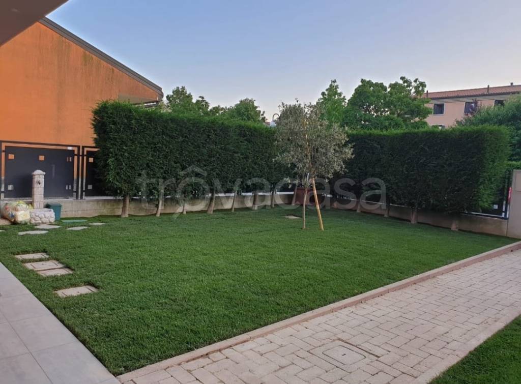 immagine annuncio 2 di 8