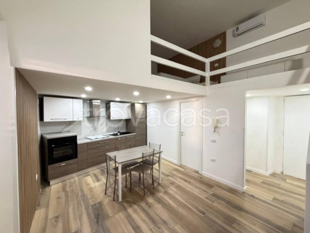 immagine annuncio 1 di 7