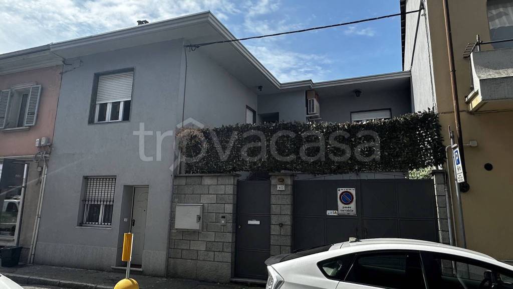 immagine annuncio 1 di 15