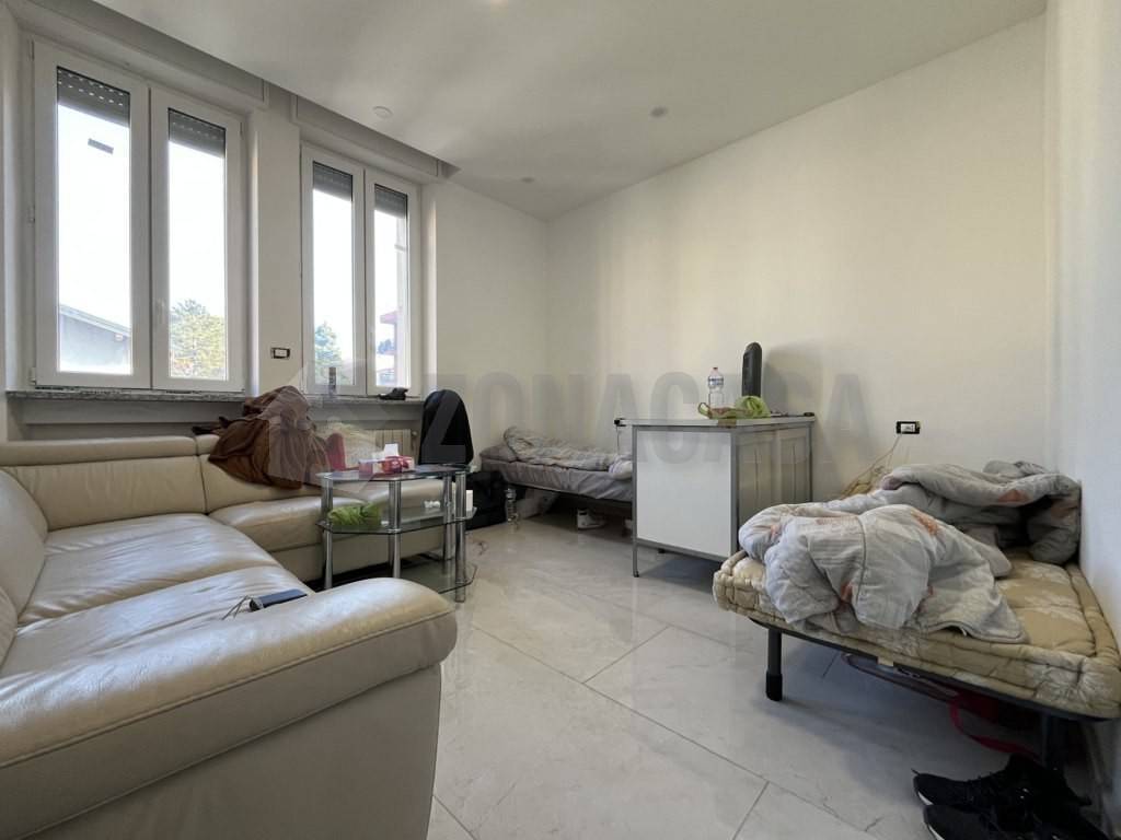 immagine annuncio 1 di 14