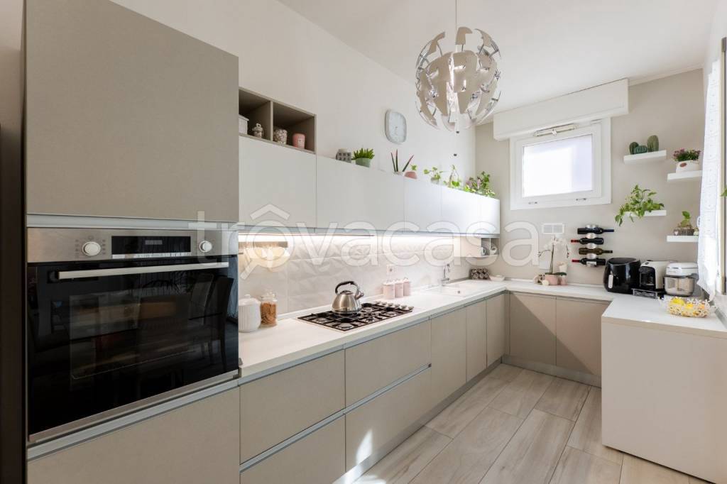 immagine annuncio 4 di 12