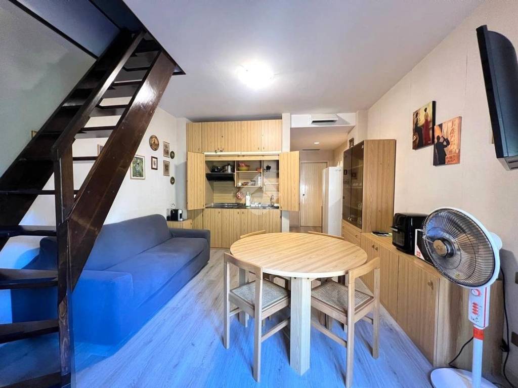 immagine annuncio 1 di 12