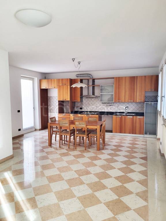 immagine annuncio 2 di 13