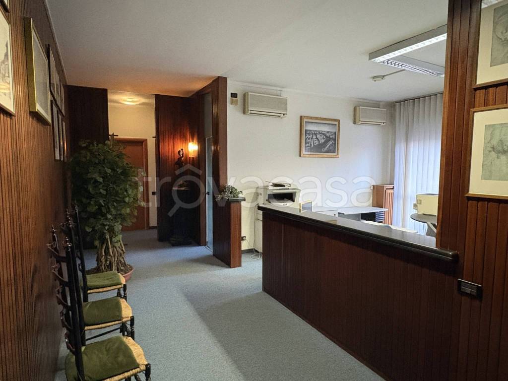 immagine annuncio 1 di 9