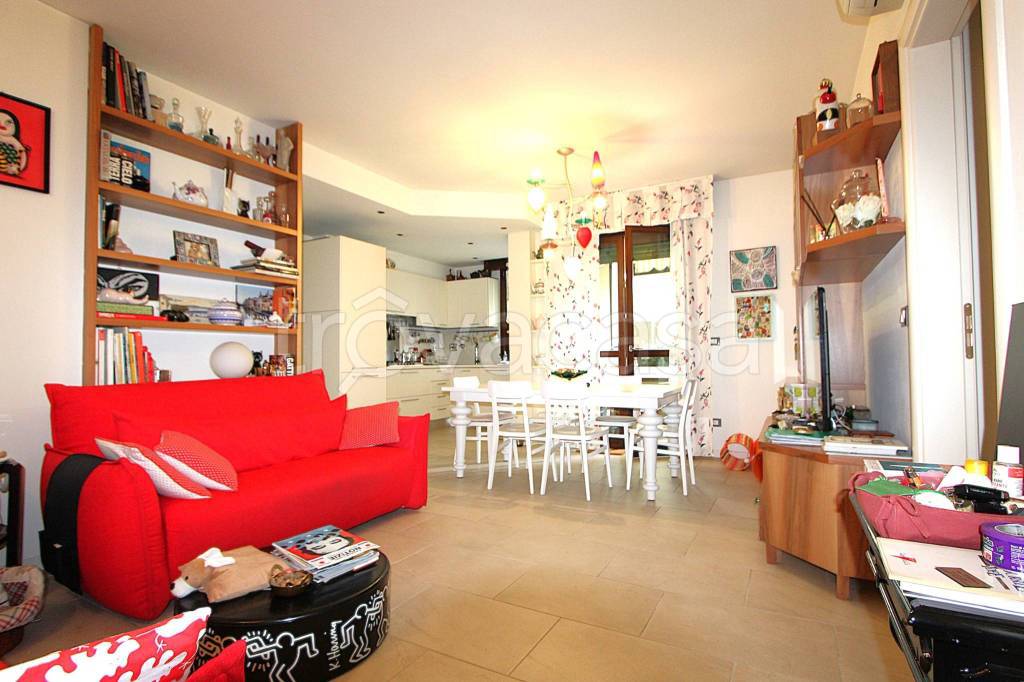 immagine annuncio 1 di 15