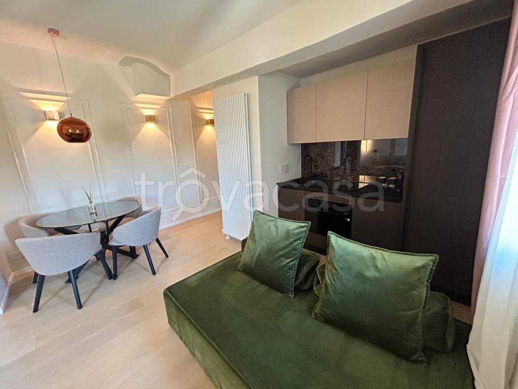 immagine annuncio 2 di 14