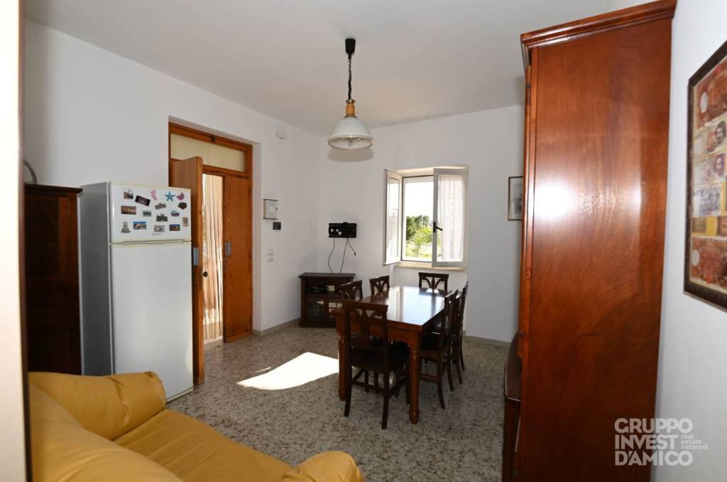 immagine annuncio 1 di 8