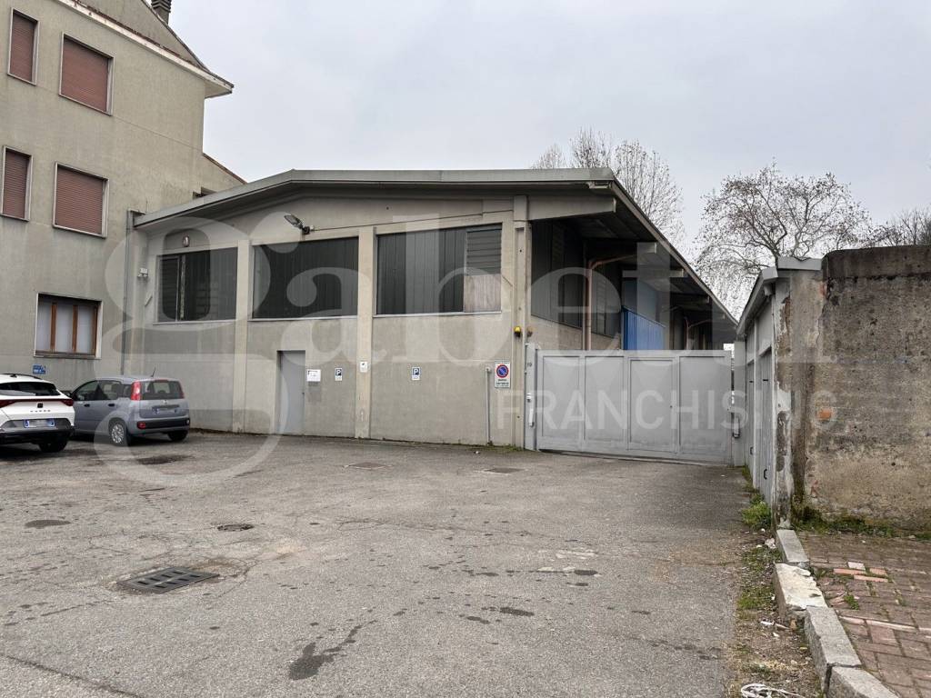 immagine annuncio 1 di 15