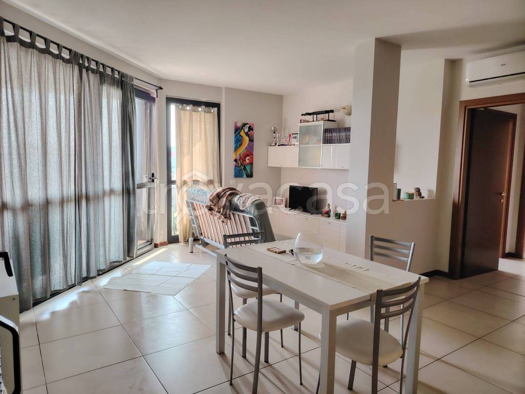 immagine annuncio 1 di 8