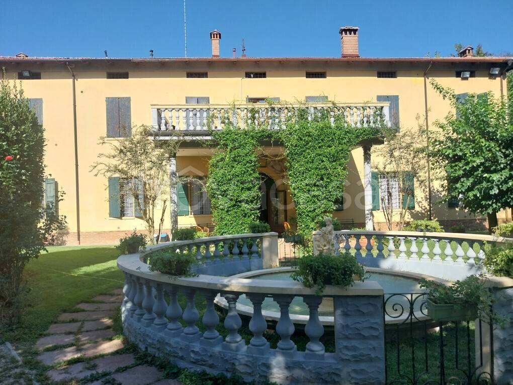 immagine annuncio 1 di 8