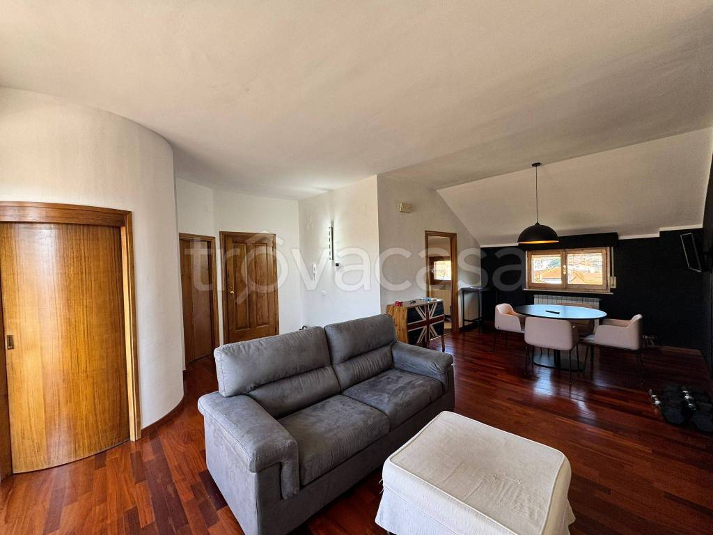 immagine annuncio 2 di 12