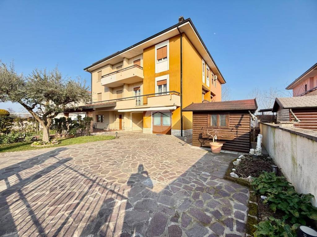 immagine annuncio 1 di 15