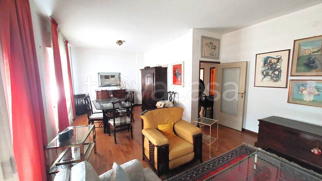 immagine annuncio 2 di 13