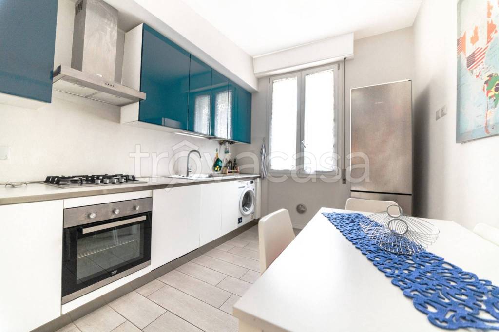 immagine annuncio 1 di 12