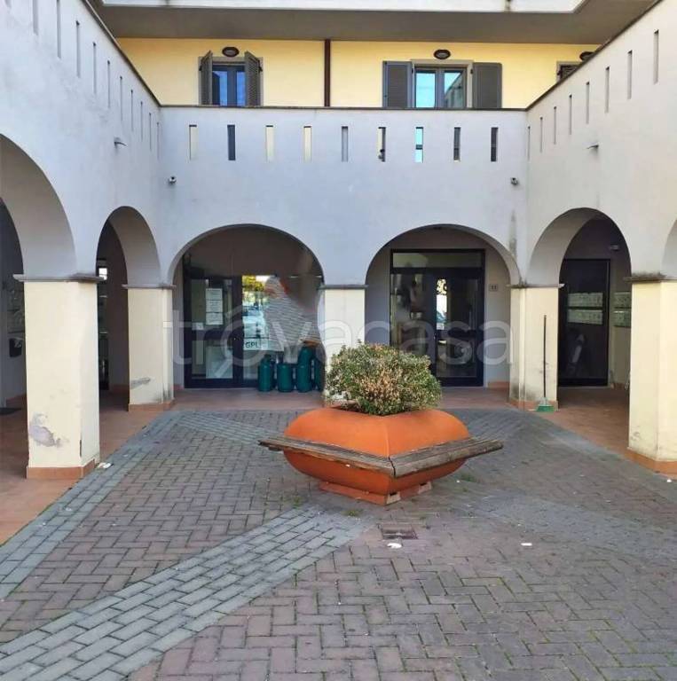 immagine annuncio 1 di 4