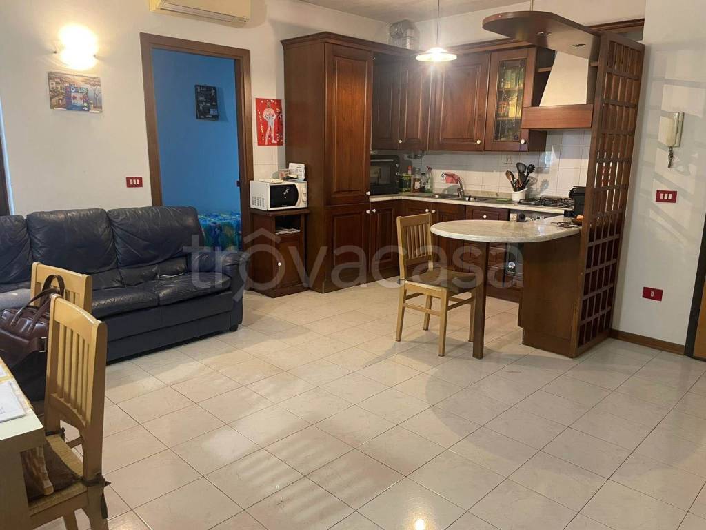 immagine annuncio 1 di 6