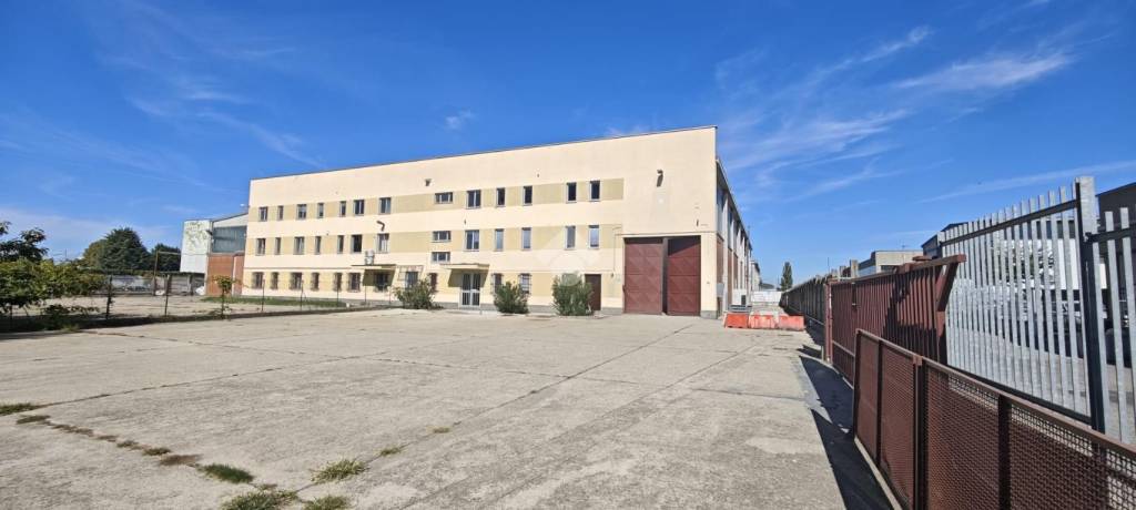 immagine annuncio 1 di 15