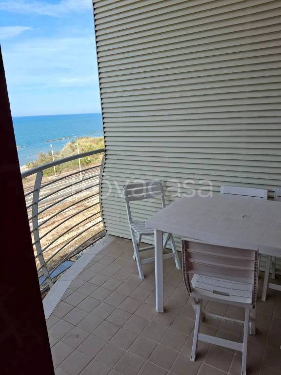 immagine annuncio 1 di 8