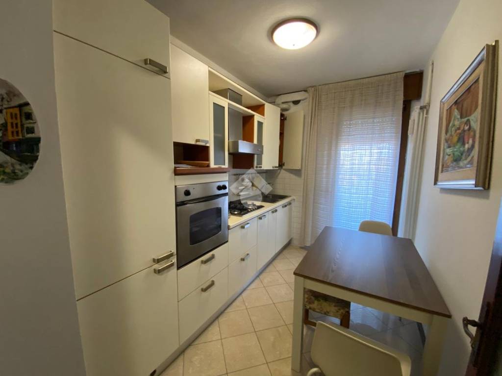 immagine annuncio 1 di 8