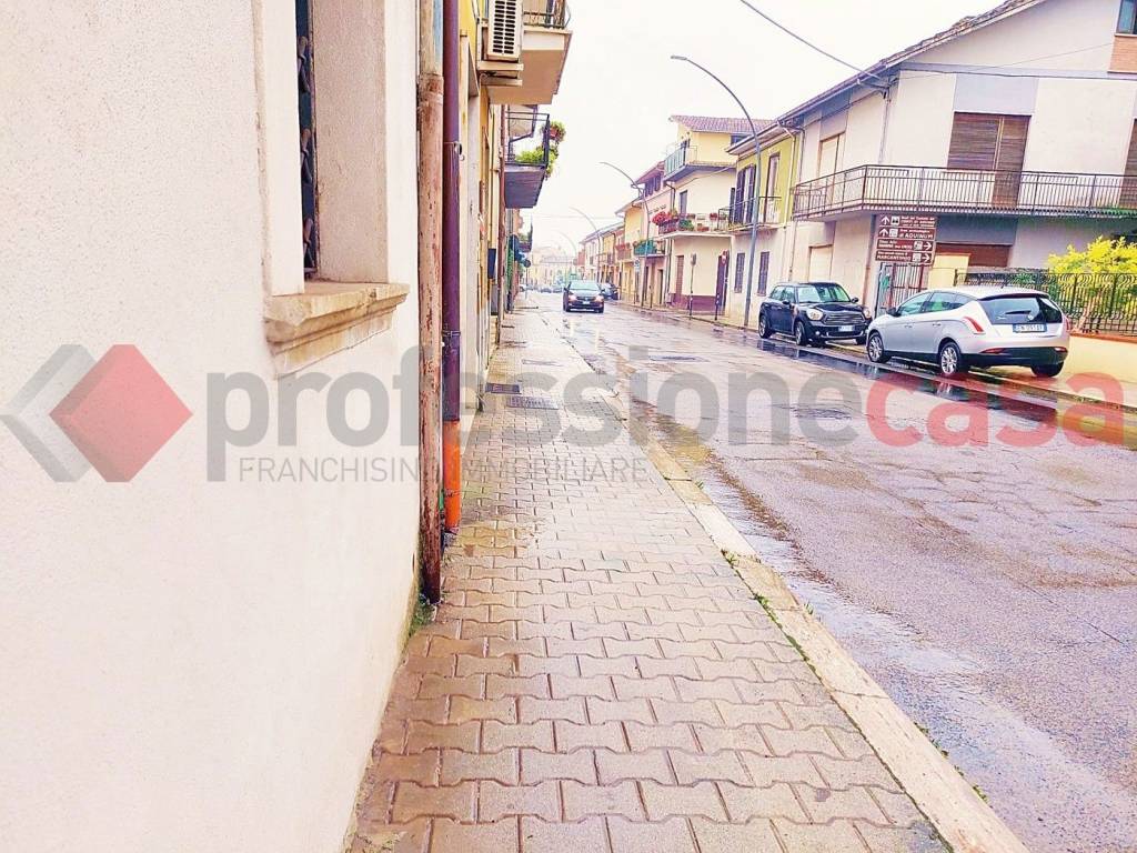 immagine annuncio 2 di 13