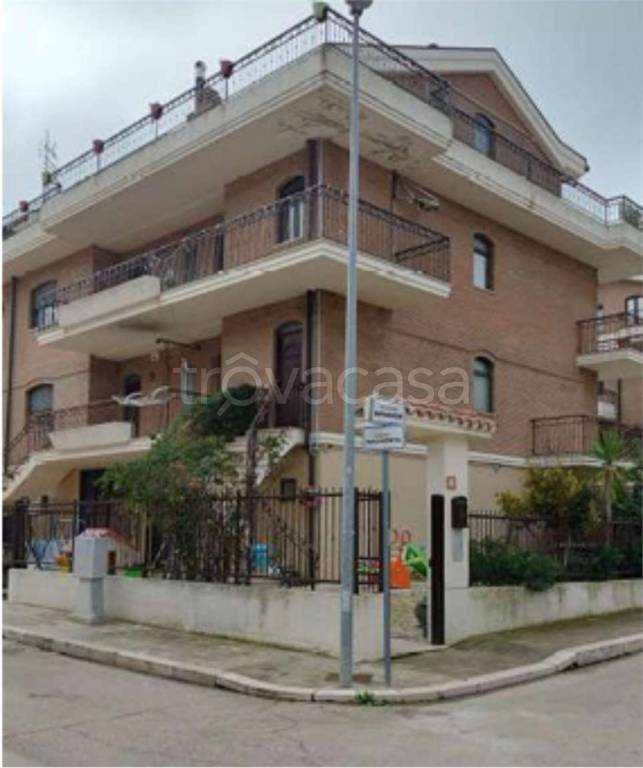 immagine annuncio 13 di 14