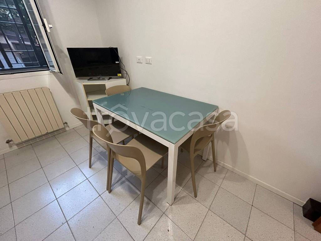 immagine annuncio 1 di 8