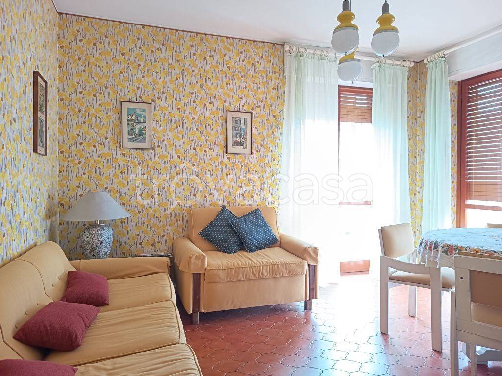 immagine annuncio 1 di 14