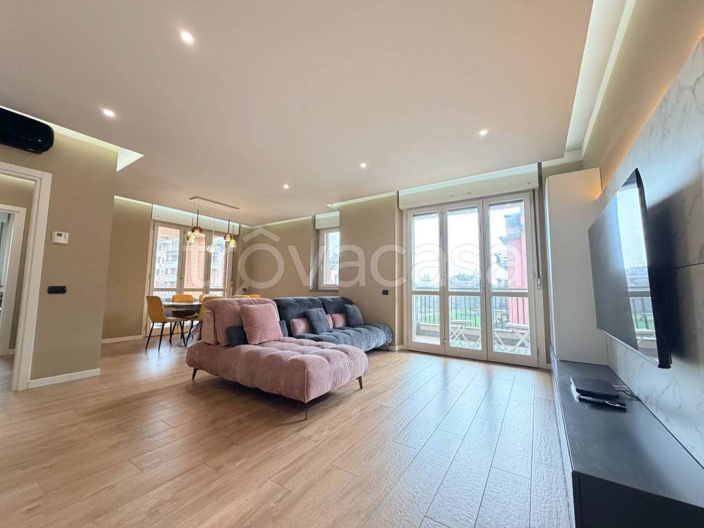 immagine annuncio 1 di 15