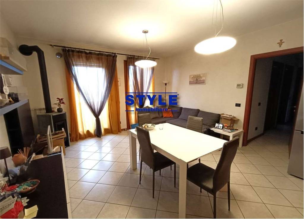 immagine annuncio 1 di 12