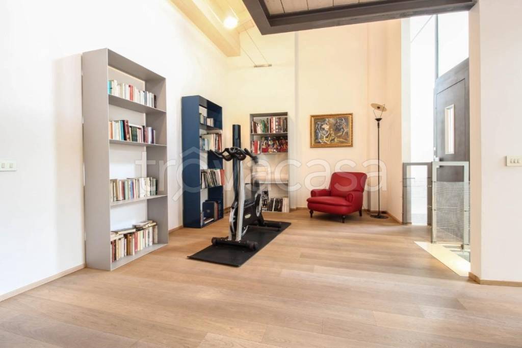 immagine annuncio 2 di 8