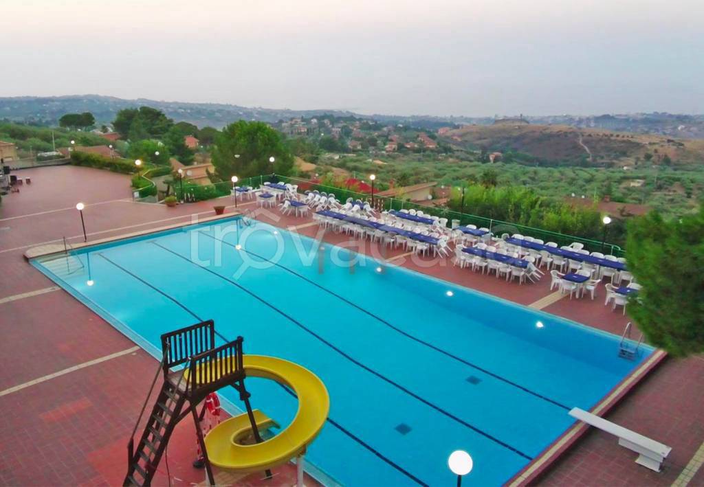 immagine annuncio 12 di 13